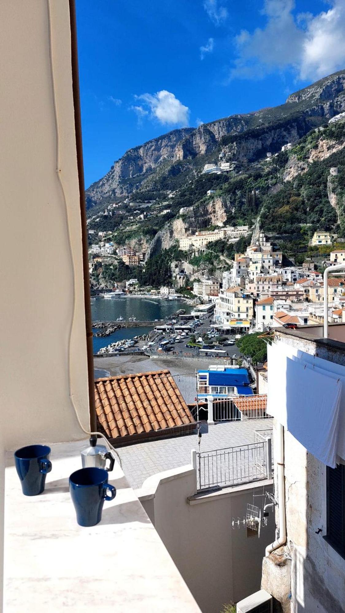 Appartamenti Amalfi Vista Mare Luaran gambar