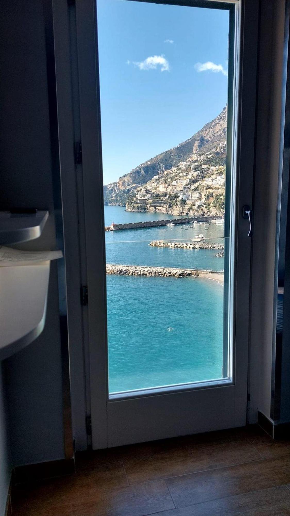 Appartamenti Amalfi Vista Mare Luaran gambar